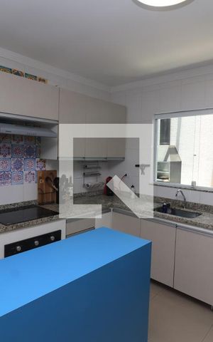 Casa de condomínio à venda com 130m², 3 quartos e 2 vagasCozinha