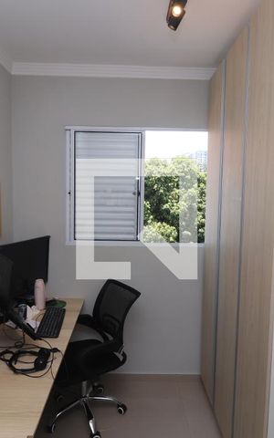 Casa de condomínio à venda com 130m², 3 quartos e 2 vagasQuarto 3