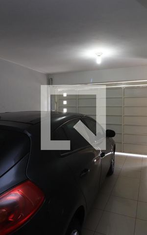 Casa de condomínio à venda com 130m², 3 quartos e 2 vagasGaragem