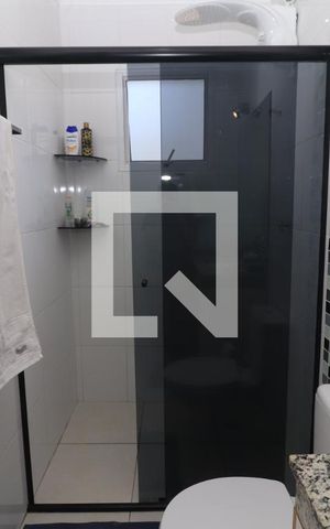 Casa de condomínio à venda com 130m², 3 quartos e 2 vagasBanheiro da Suíte
