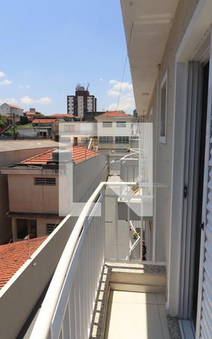 Casa de condomínio à venda com 130m², 3 quartos e 2 vagasSacada
