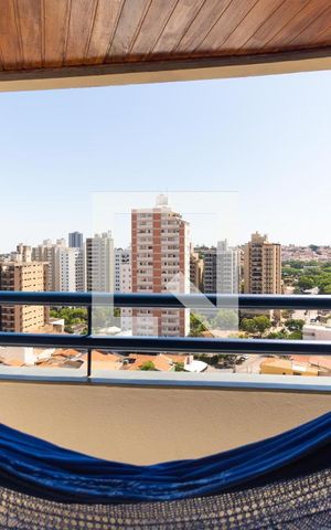 Apartamento à venda com 156m², 4 quartos e 3 vagas Apartamento à venda com 156m², 4 quartos e 3 vagasSacada das Salas