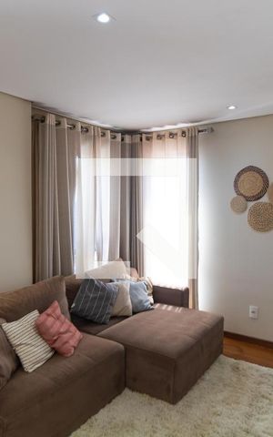 Apartamento à venda com 156m², 4 quartos e 3 vagas Apartamento à venda com 156m², 4 quartos e 3 vagasSalas