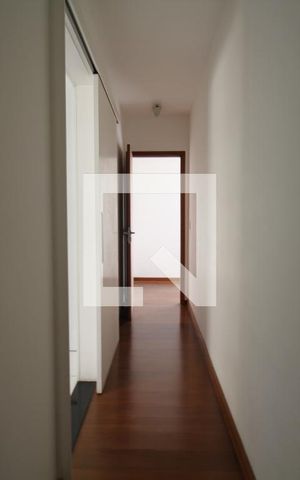 Apartamento à venda com 205m², 4 quartos e 4 vagasCorredor