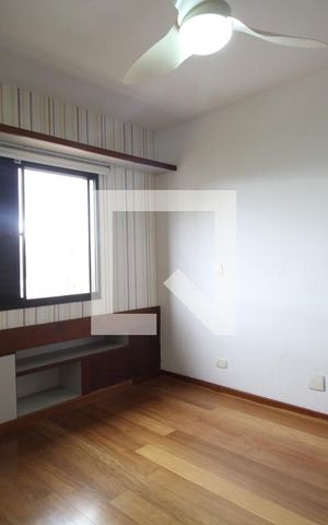 Apartamento à venda com 205m², 4 quartos e 4 vagasQuarto 3