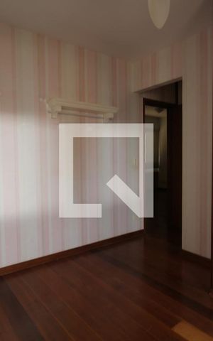 Apartamento à venda com 205m², 4 quartos e 4 vagasSuite 2