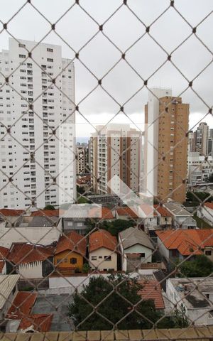 Apartamento à venda com 205m², 4 quartos e 4 vagasVista do Quarto 3
