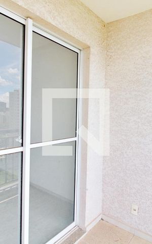 Apartamento à venda com 64m², 3 quartos e 2 vagas Apartamento à venda com 64m², 3 quartos e 2 vagasVaranda