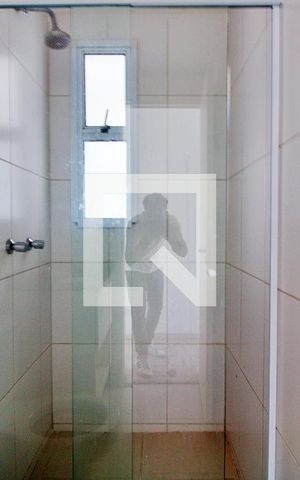 Apartamento à venda com 64m², 3 quartos e 2 vagas Apartamento à venda com 64m², 3 quartos e 2 vagasbanheiro