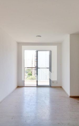 Apartamento à venda com 64m², 3 quartos e 2 vagas Apartamento à venda com 64m², 3 quartos e 2 vagasSala