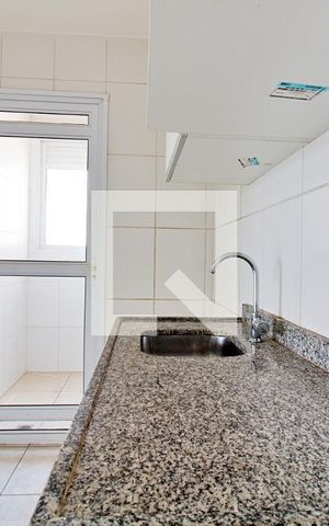 Apartamento à venda com 64m², 3 quartos e 2 vagas Apartamento à venda com 64m², 3 quartos e 2 vagasCozinha