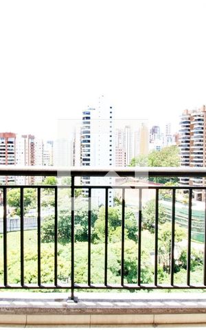 Apartamento à venda com 64m², 3 quartos e 2 vagas Apartamento à venda com 64m², 3 quartos e 2 vagasVaranda