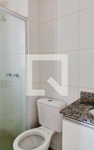 Apartamento à venda com 64m², 3 quartos e 2 vagas Apartamento à venda com 64m², 3 quartos e 2 vagasQuarto 1 (banheiro)