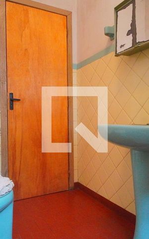 Casa à venda com 300m², 3 quartos e 1 vagaBanheiro