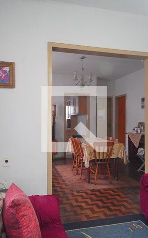 Casa à venda com 300m², 3 quartos e 1 vagaSala