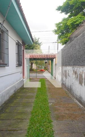 Casa à venda com 300m², 3 quartos e 1 vagaÁrea comum