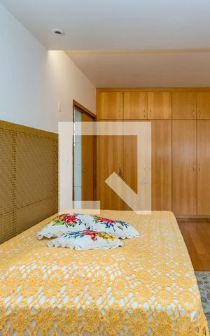 Apartamento à venda com 340m², 4 quartos e 4 vagas Apartamento à venda com 340m², 4 quartos e 4 vagasSuíte 1