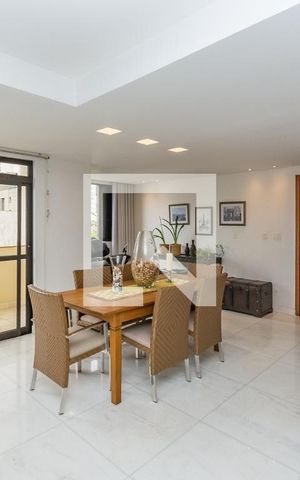 Apartamento à venda com 340m², 4 quartos e 4 vagas Apartamento à venda com 340m², 4 quartos e 4 vagasSala 1