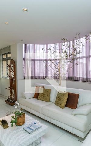 Apartamento à venda com 340m², 4 quartos e 4 vagas Apartamento à venda com 340m², 4 quartos e 4 vagasSala 1