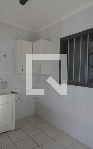 Casa à venda com 300m², 4 quartos e 3 vagasLavanderia