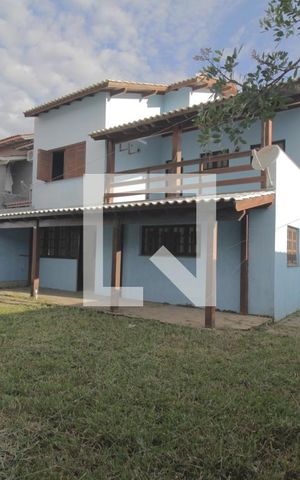 Casa à venda com 300m², 4 quartos e 3 vagasÁrea externa