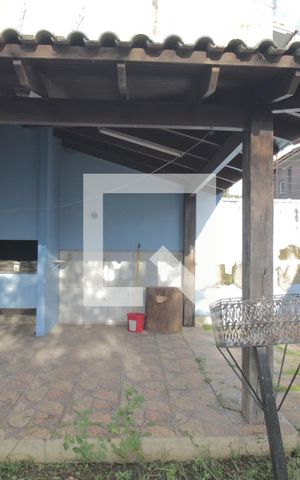 Casa à venda com 300m², 4 quartos e 3 vagasÁrea comum - Churrasqueira