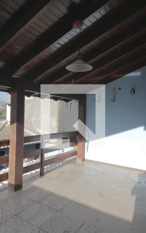 Casa à venda com 300m², 4 quartos e 3 vagasVaranda