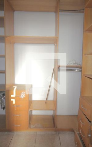 Casa à venda com 300m², 4 quartos e 3 vagasCloset da suíte
