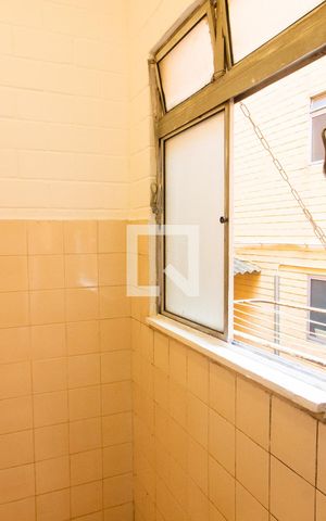 Apartamento à venda com 75m², 2 quartos e 1 vaga Apartamento à venda com 75m², 2 quartos e 1 vagaÁrea de Serviço