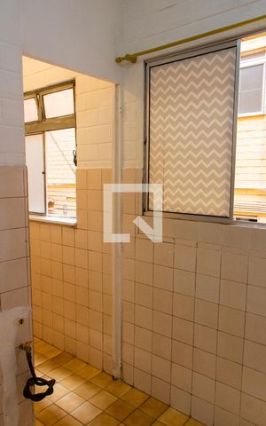 Apartamento à venda com 75m², 2 quartos e 1 vaga Apartamento à venda com 75m², 2 quartos e 1 vagaCozinha