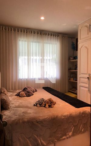 Casa de condomínio à venda com 360m², 2 quartos e 5 vagas Casa de condomínio à venda com 360m², 2 quartos e 5 vagasQuarto 2