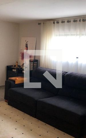 Casa de condomínio à venda com 360m², 2 quartos e 5 vagas Casa de condomínio à venda com 360m², 2 quartos e 5 vagasSala