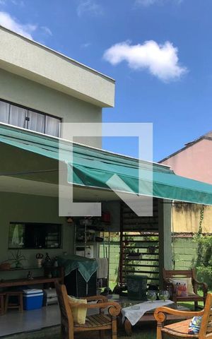 Casa de condomínio à venda com 360m², 2 quartos e 5 vagas Casa de condomínio à venda com 360m², 2 quartos e 5 vagasÁrea comum