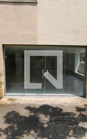 Apartamento à venda com 72m², 2 quartos e 1 vagaEntrada salão de festa