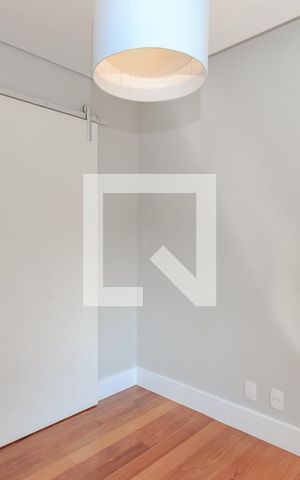 Apartamento para alugar com 71m², 2 quartos e 2 vagas Apartamento para alugar com 71m², 2 quartos e 2 vagasQuarto