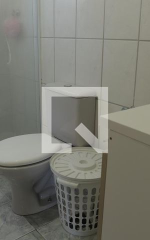 Apartamento à venda com 80m², 2 quartos e sem vagaBanheiro