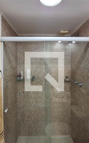 Apartamento à venda com 80m², 3 quartos e 1 vaga Apartamento à venda com 80m², 3 quartos e 1 vagaBanheiro Social