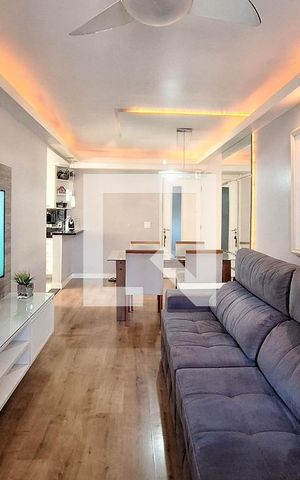 Apartamento à venda com 80m², 3 quartos e 1 vaga Apartamento à venda com 80m², 3 quartos e 1 vagaSala