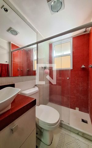 Apartamento à venda com 80m², 3 quartos e 1 vaga Apartamento à venda com 80m², 3 quartos e 1 vagaBanheiro da Suíte