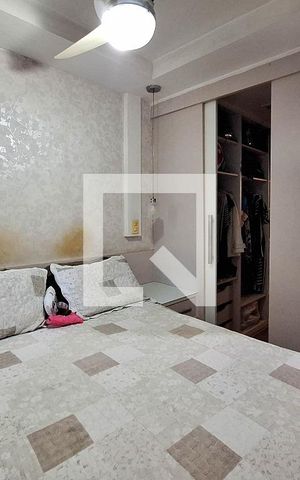 Apartamento à venda com 80m², 3 quartos e 1 vaga Apartamento à venda com 80m², 3 quartos e 1 vagaSuíte