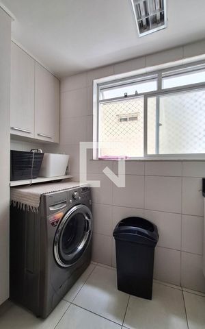 Apartamento à venda com 80m², 3 quartos e 1 vaga Apartamento à venda com 80m², 3 quartos e 1 vagaÁrea de Serviço