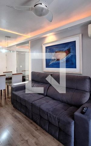 Apartamento à venda com 80m², 3 quartos e 1 vaga Apartamento à venda com 80m², 3 quartos e 1 vagaSala