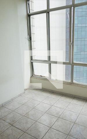 Apartamento à venda com 50m², 1 quarto e 1 vaga Apartamento à venda com 50m², 1 quarto e 1 vagaSala