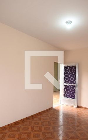 Casa para alugar com 50m², 3 quartos e 1 vagaSala