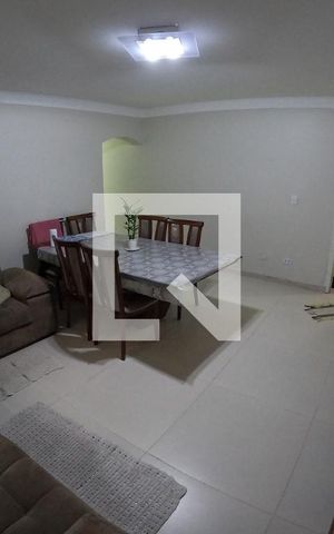 Apartamento para alugar com 82m², 2 quartos e 1 vagaSala