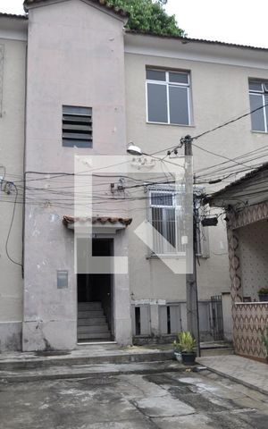 Apartamento à venda com 70m², 2 quartos e sem vagaÁrea comum