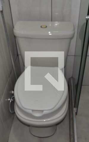 Apartamento à venda com 70m², 2 quartos e sem vagaBanheiro