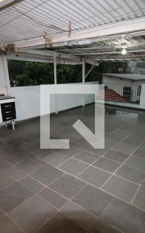 Casa para alugar com 153m², 2 quartos e sem vagaQuintal