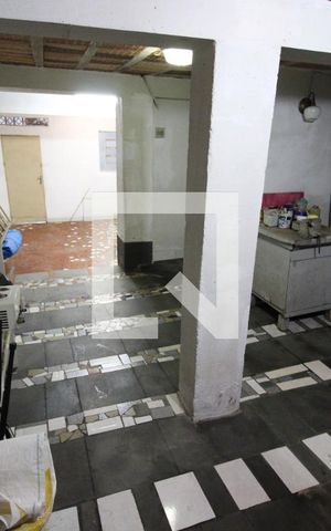 Casa para alugar com 153m², 2 quartos e sem vagaÁrea comum