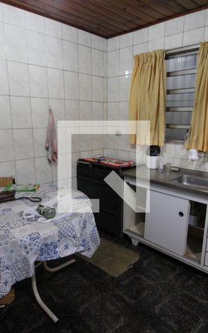 Casa para alugar com 153m², 2 quartos e sem vagaCozinha
